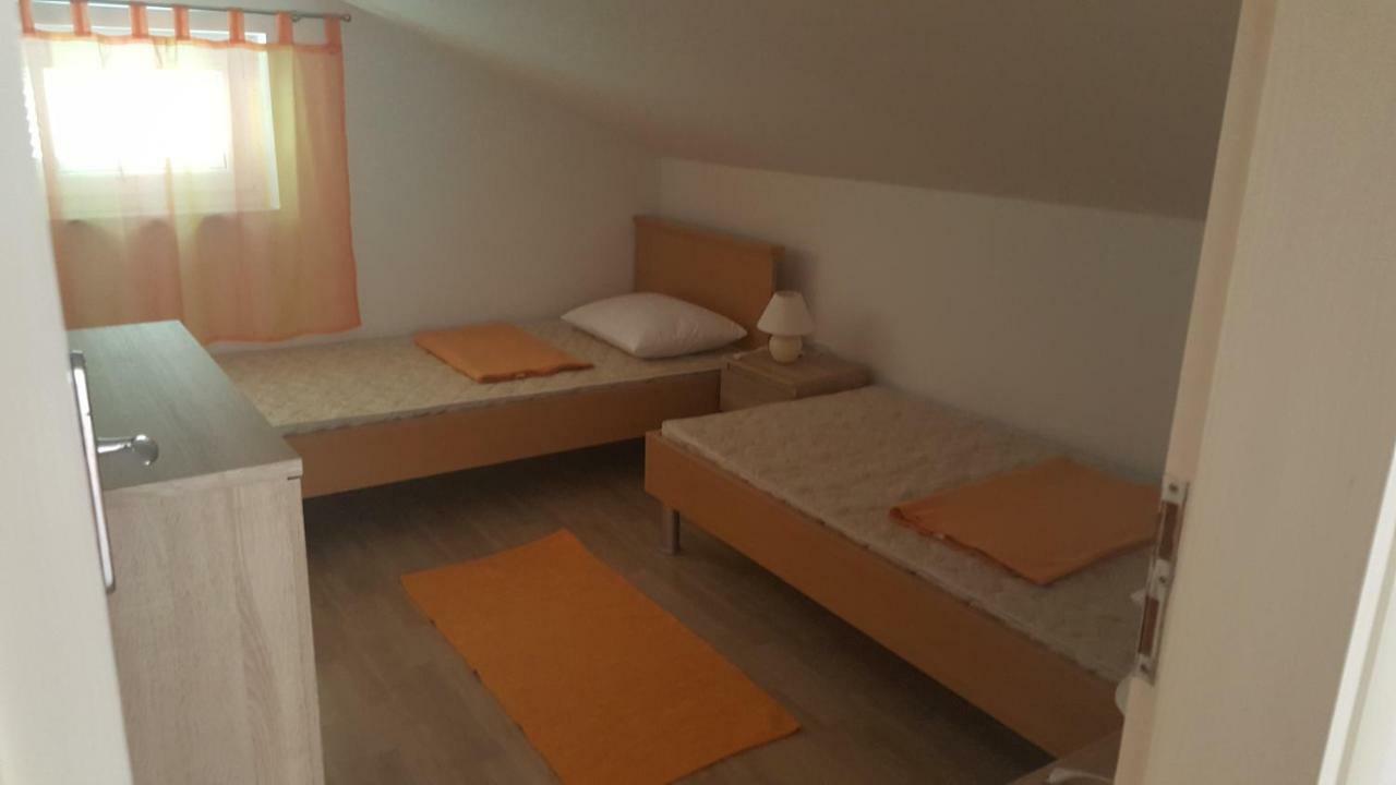Dubravka Apartments Novi Vinodolski Exterior foto